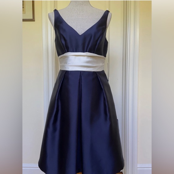 Patra Ltd Navy and Ivory Dress - Picture 1 of 6